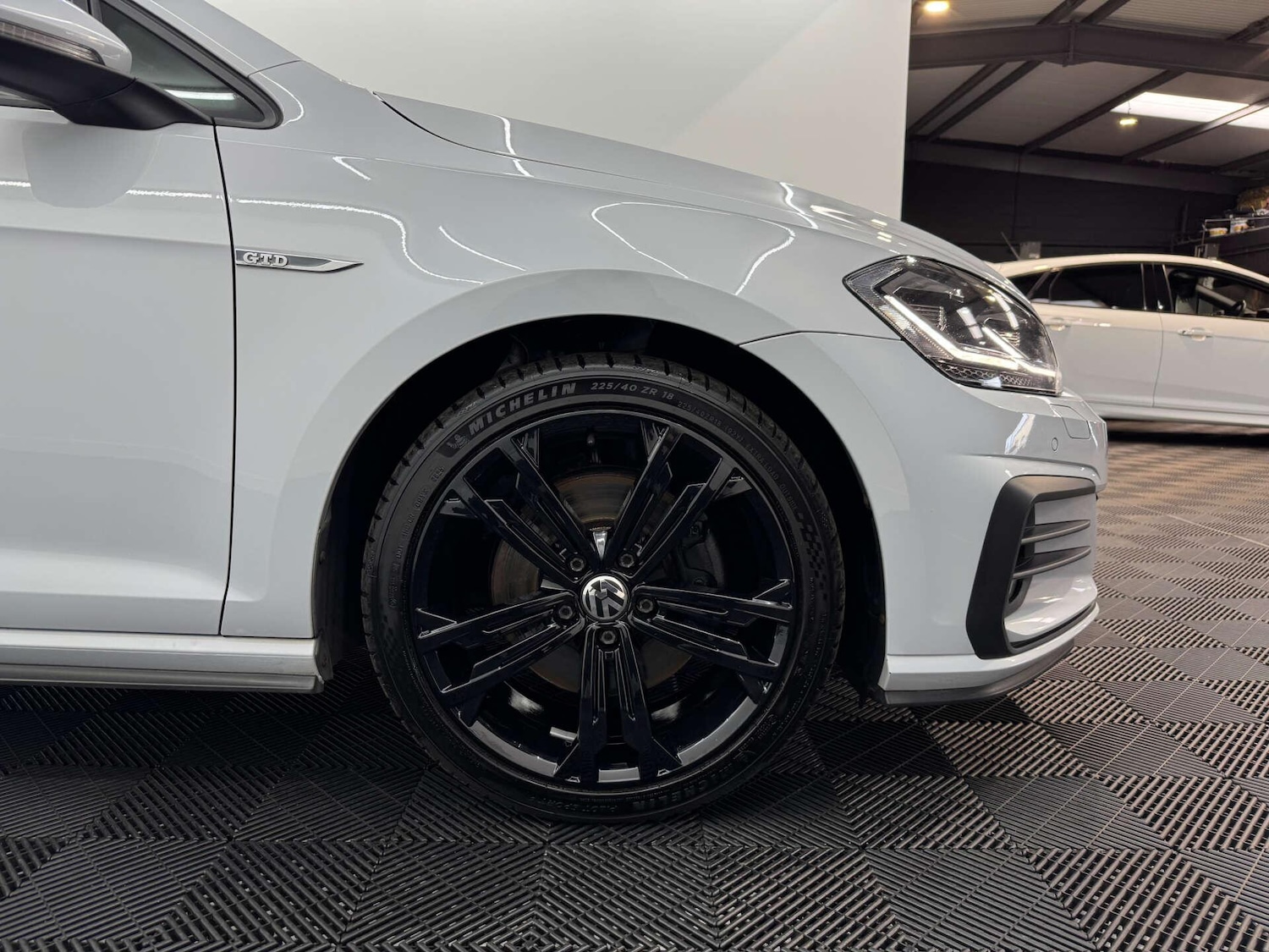 Used Volkswagen Golf for sale - 77752890: Photo 64