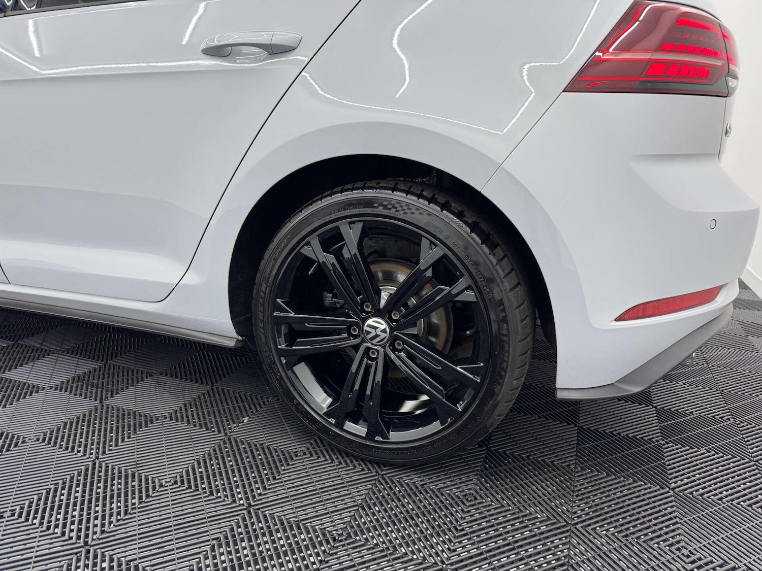 Used Volkswagen Golf for sale - 77752890: Photo 65