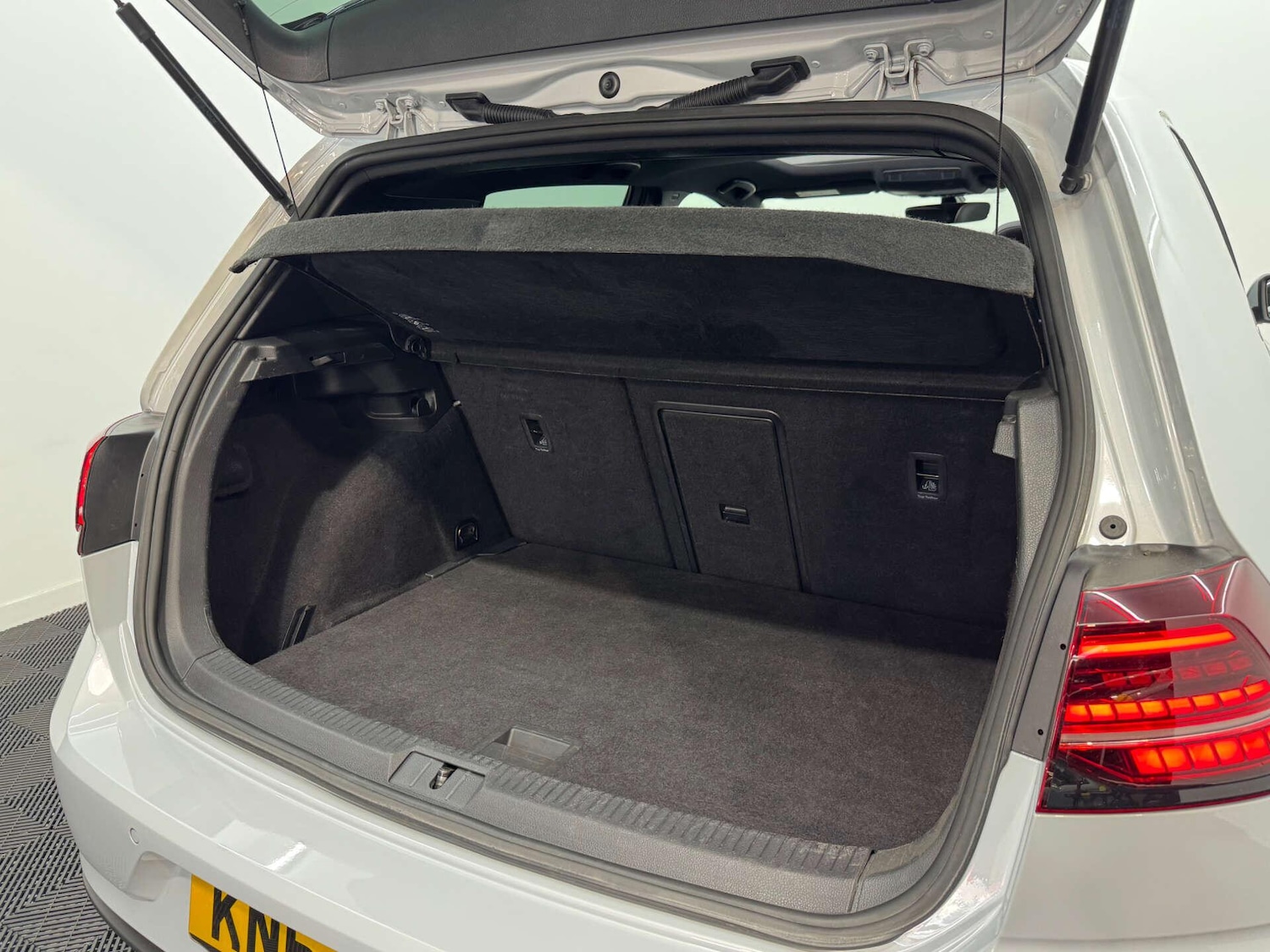 Used Volkswagen Golf for sale - 77752890: Photo 74