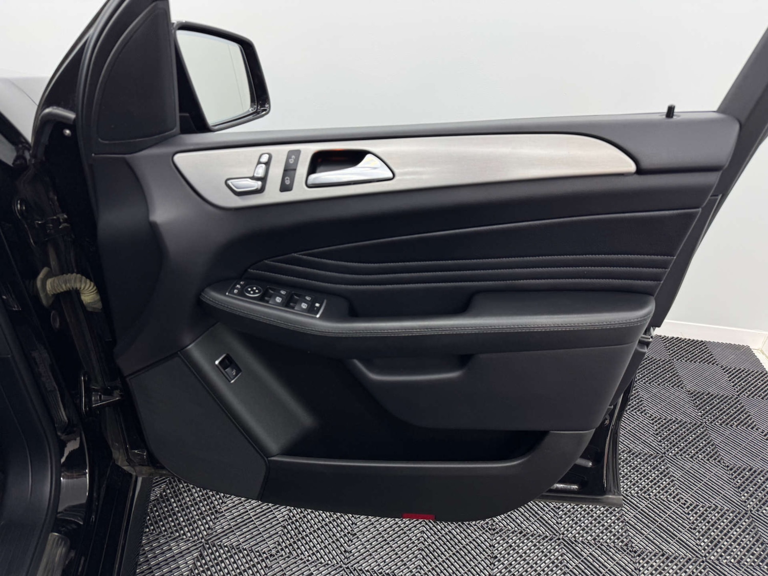 Used Mercedes-Benz GLE 2015 for sale - 77996964: Photo 37