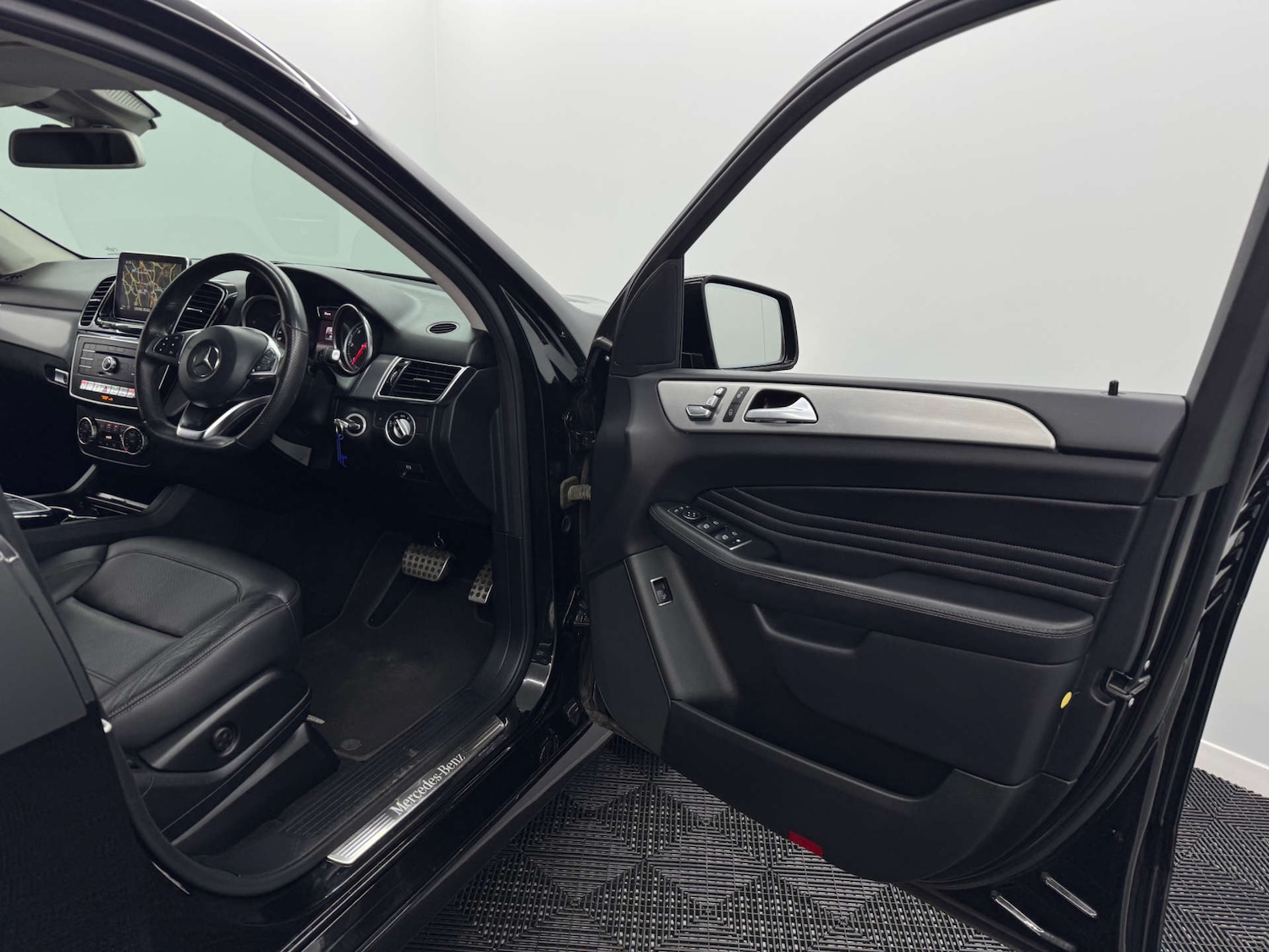 Used Mercedes-Benz GLE 2015 for sale - 77996964: Photo 38