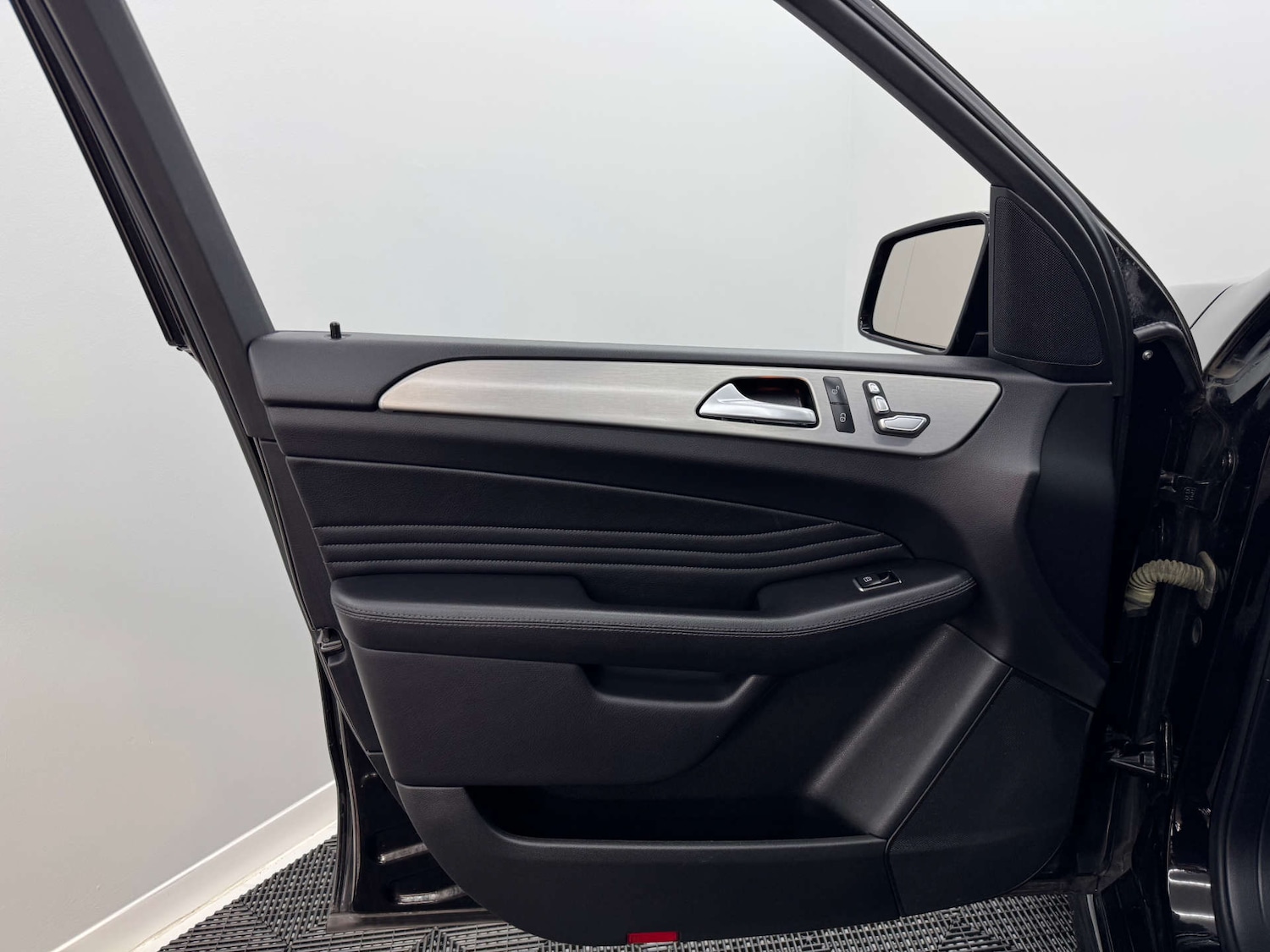 Used Mercedes-Benz GLE 2015 for sale - 77996964: Photo 51