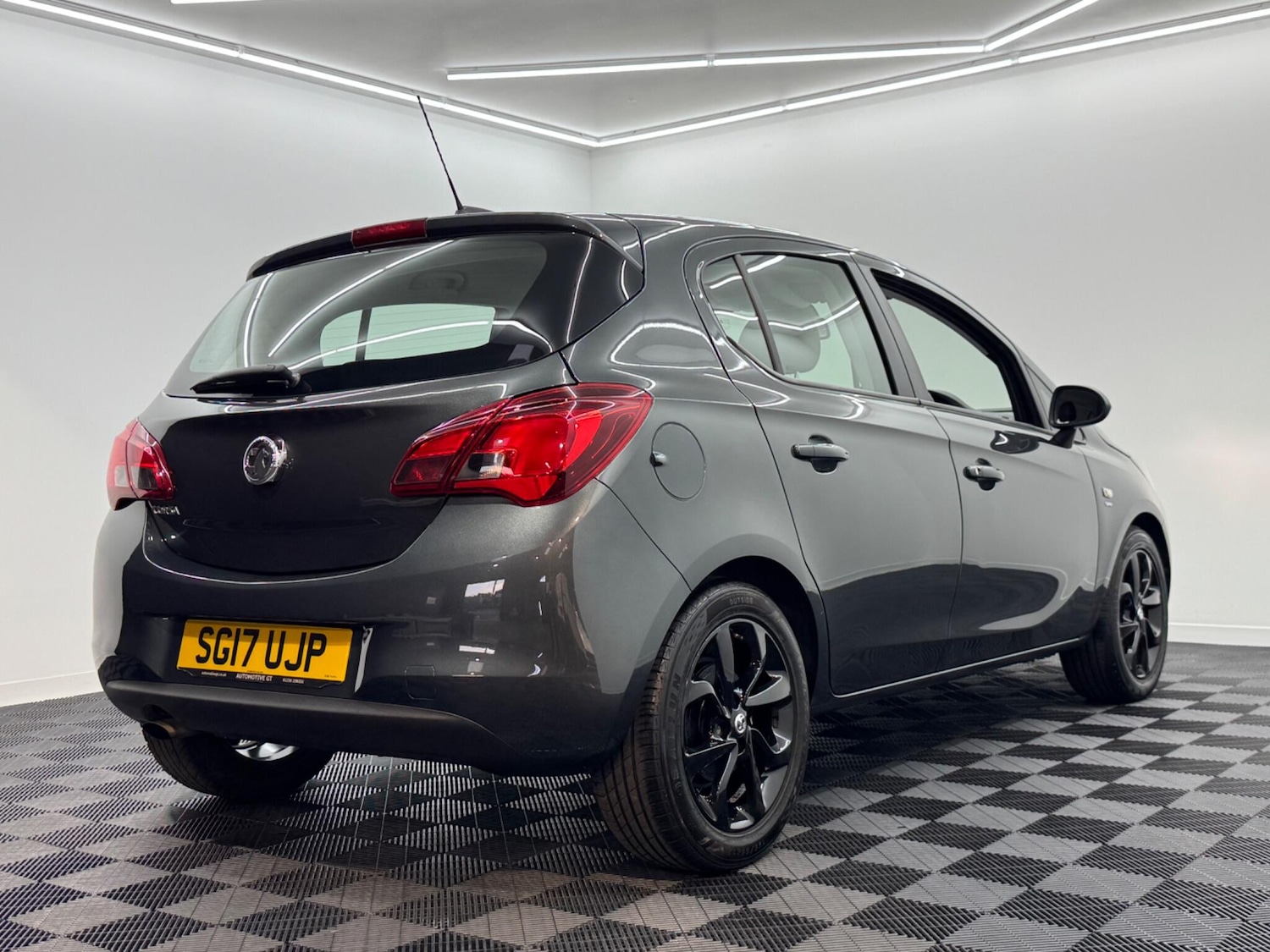 Used Vauxhall Corsa 2017 for sale - 76174638: Photo 5