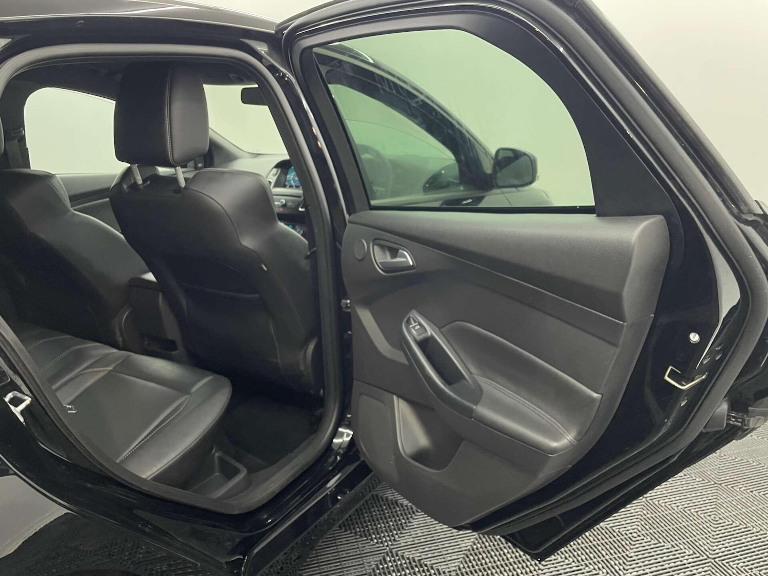 Used Ford Focus for sale - 77783106: Photo 45