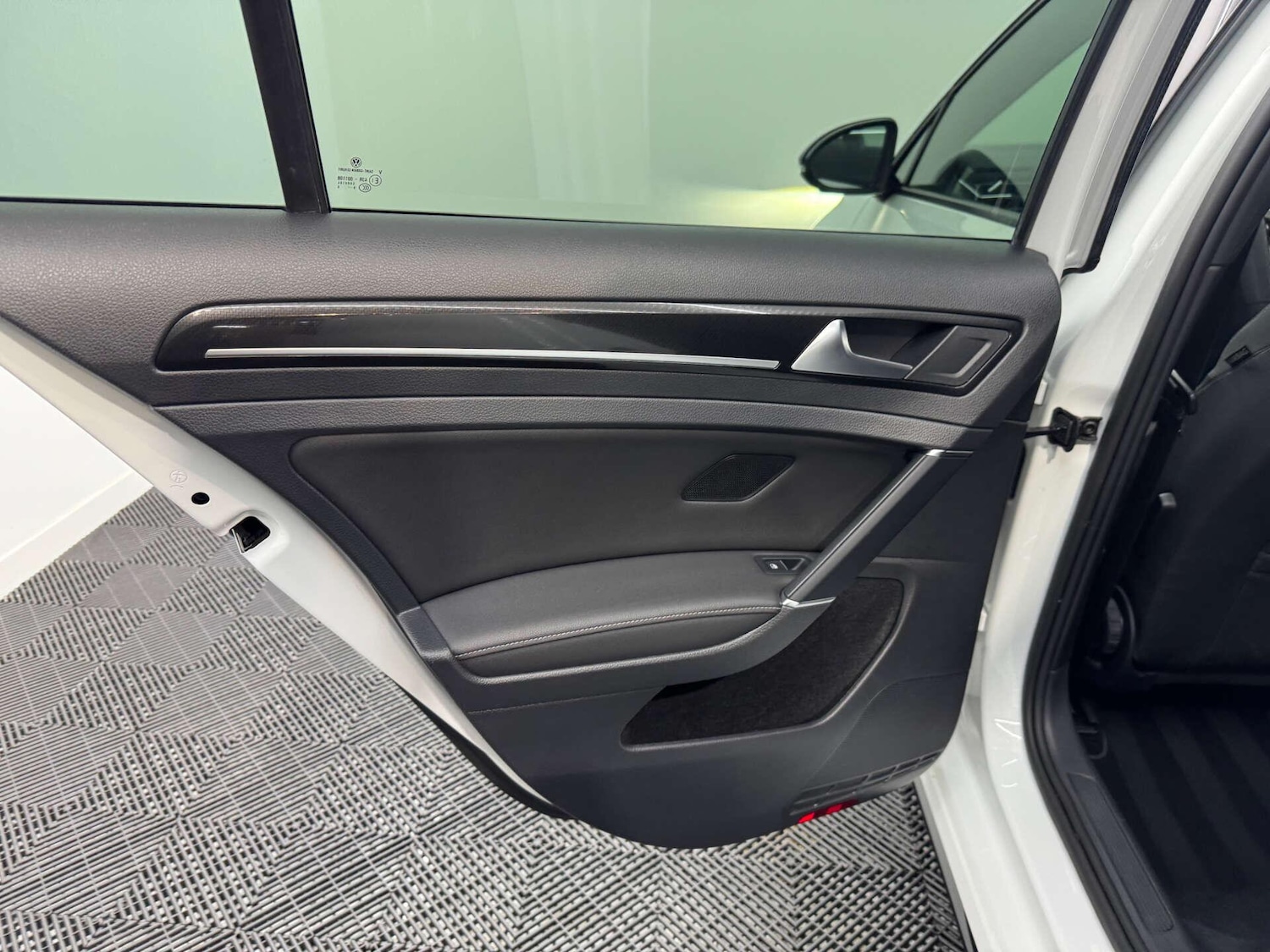 Used Volkswagen Golf for sale - 77704865: Photo 33