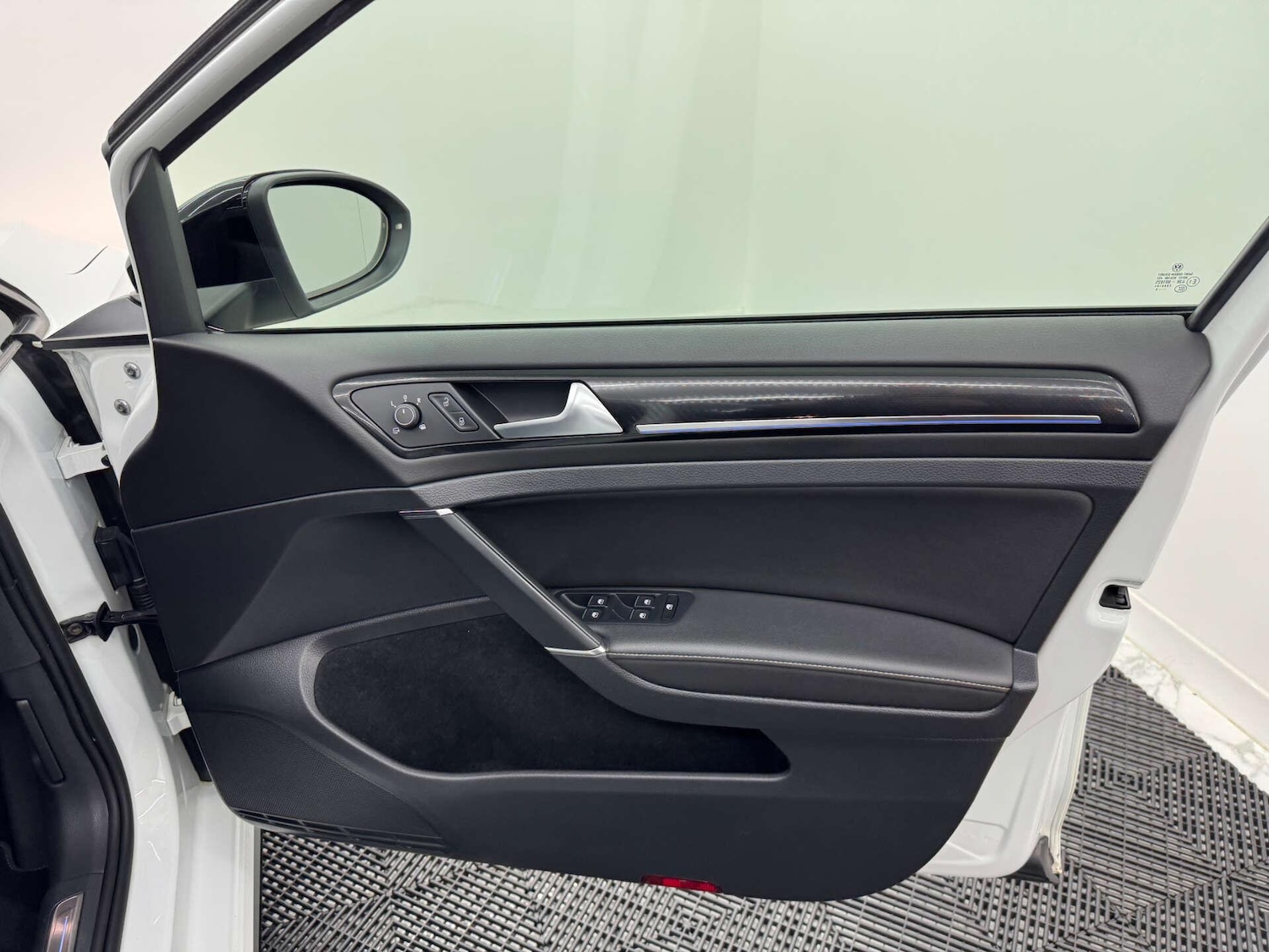 Used Volkswagen Golf for sale - 77704865: Photo 49