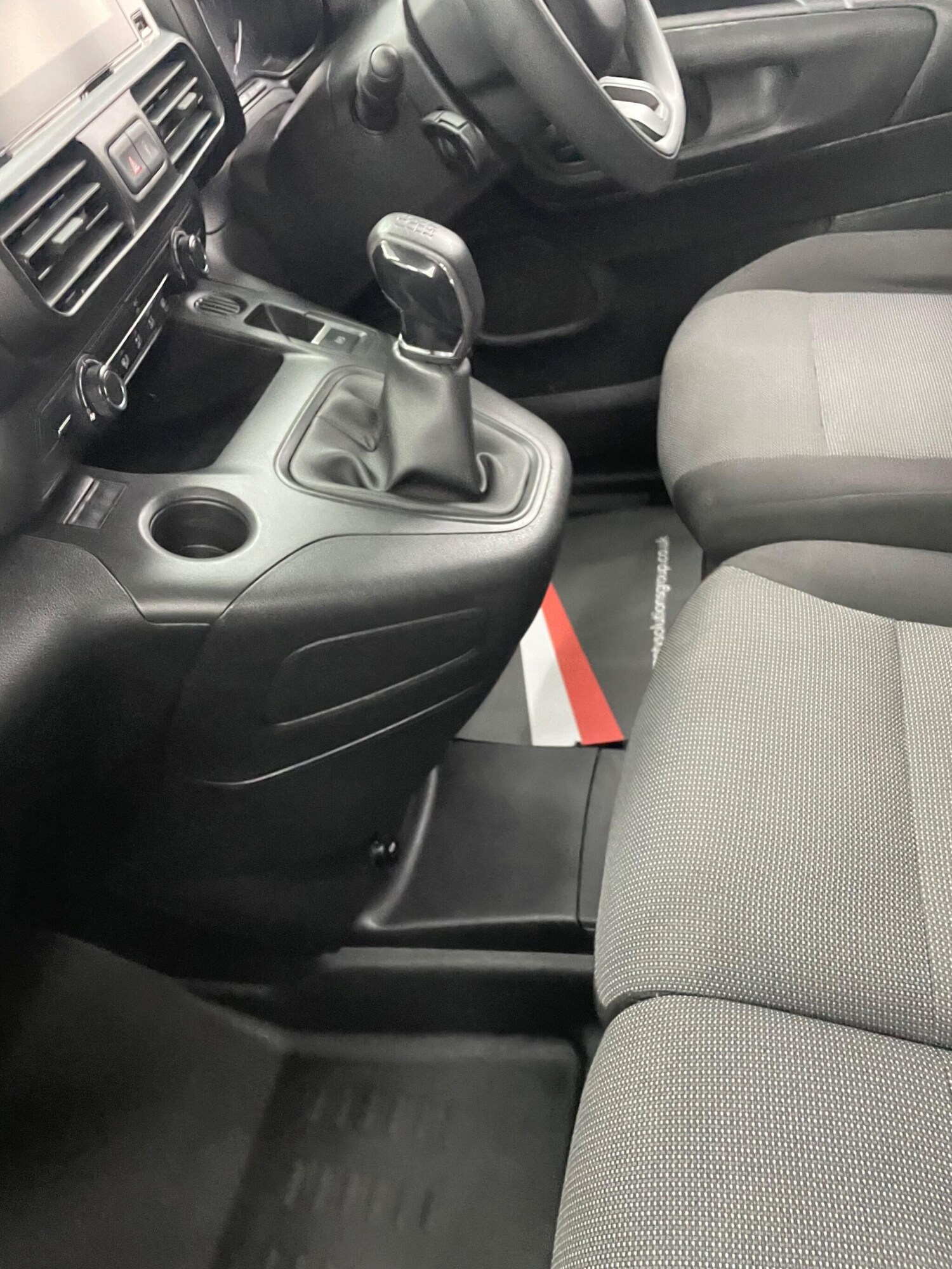 Used Citroen Berlingo 2020 for sale - 76378063: Photo 35