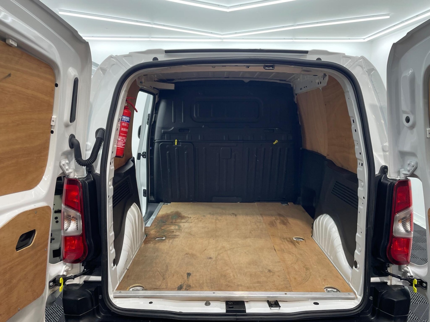 Used Citroen Berlingo 2020 for sale - 76378063: Photo 39