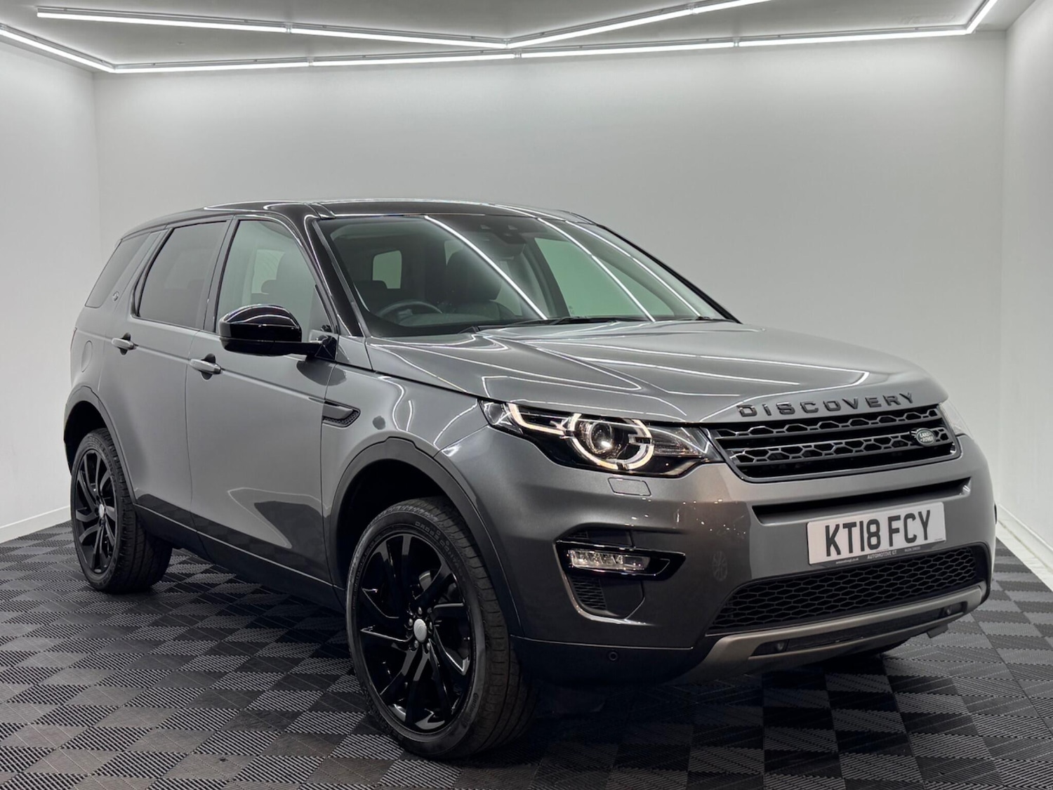 Used Land Rover Discovery Sport 2018 for sale - 76633221: Photo 18