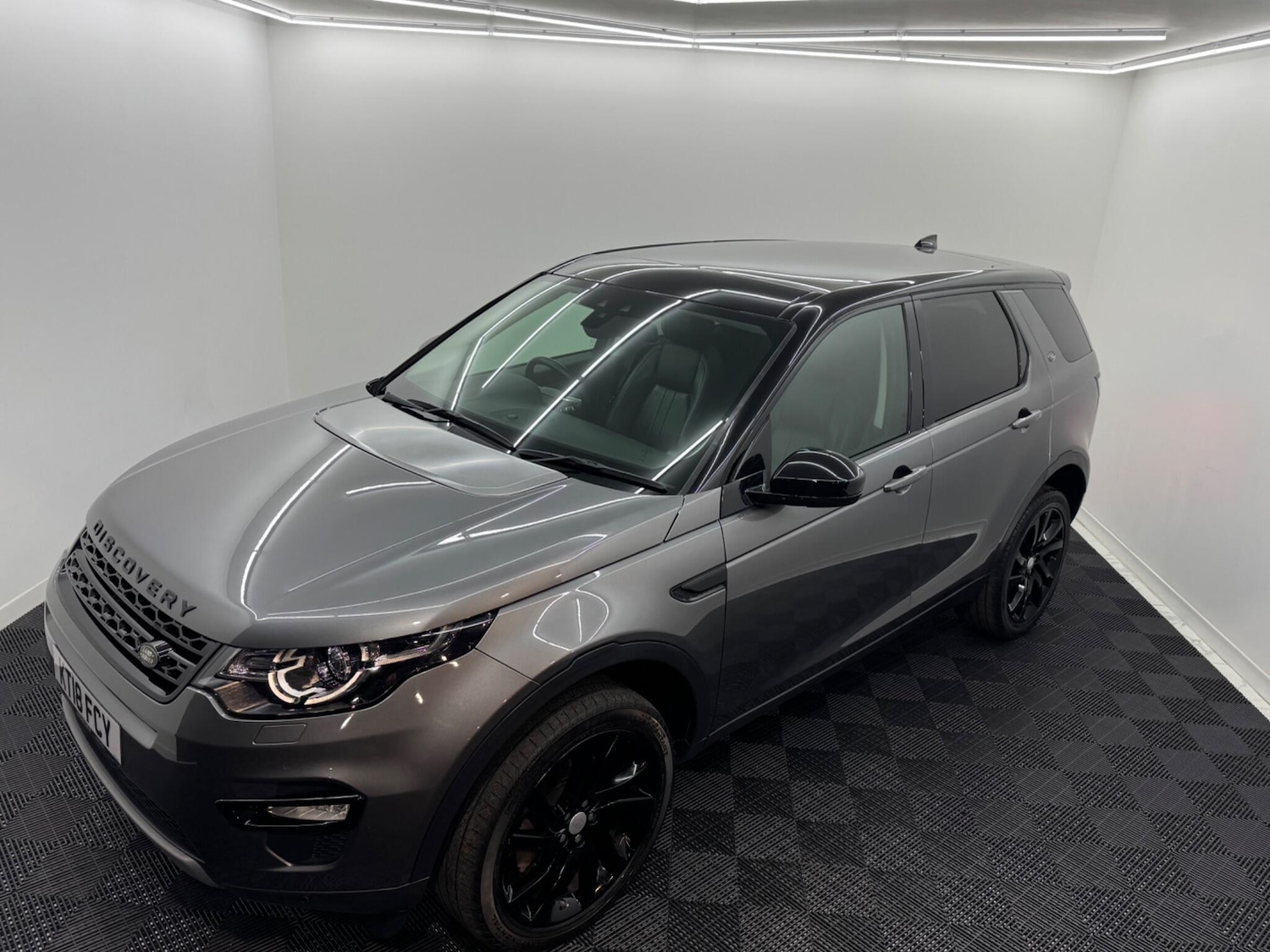 Used Land Rover Discovery Sport 2018 for sale - 76633221: Photo 22