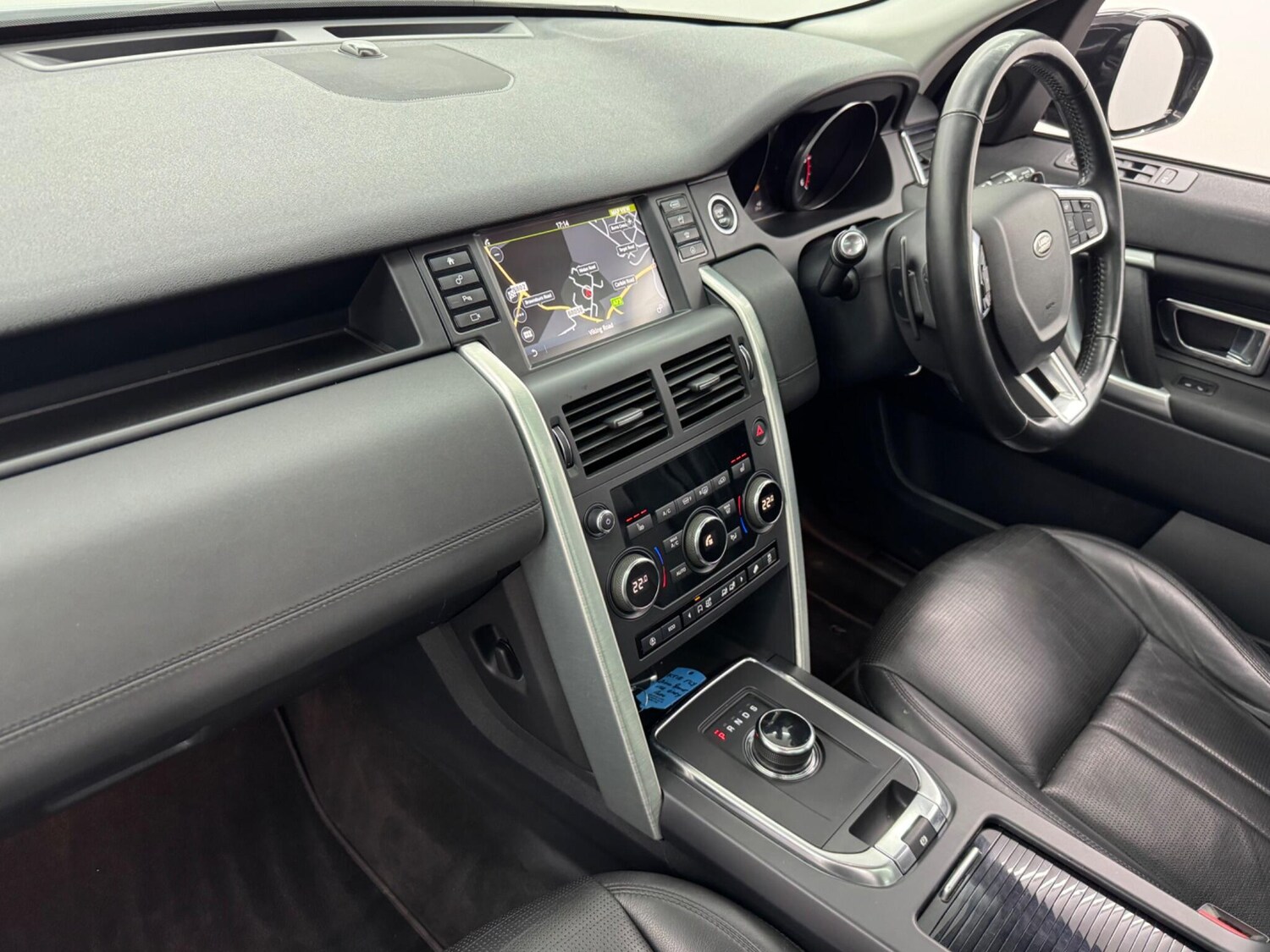 Used Land Rover Discovery Sport 2018 for sale - 76633221: Photo 34