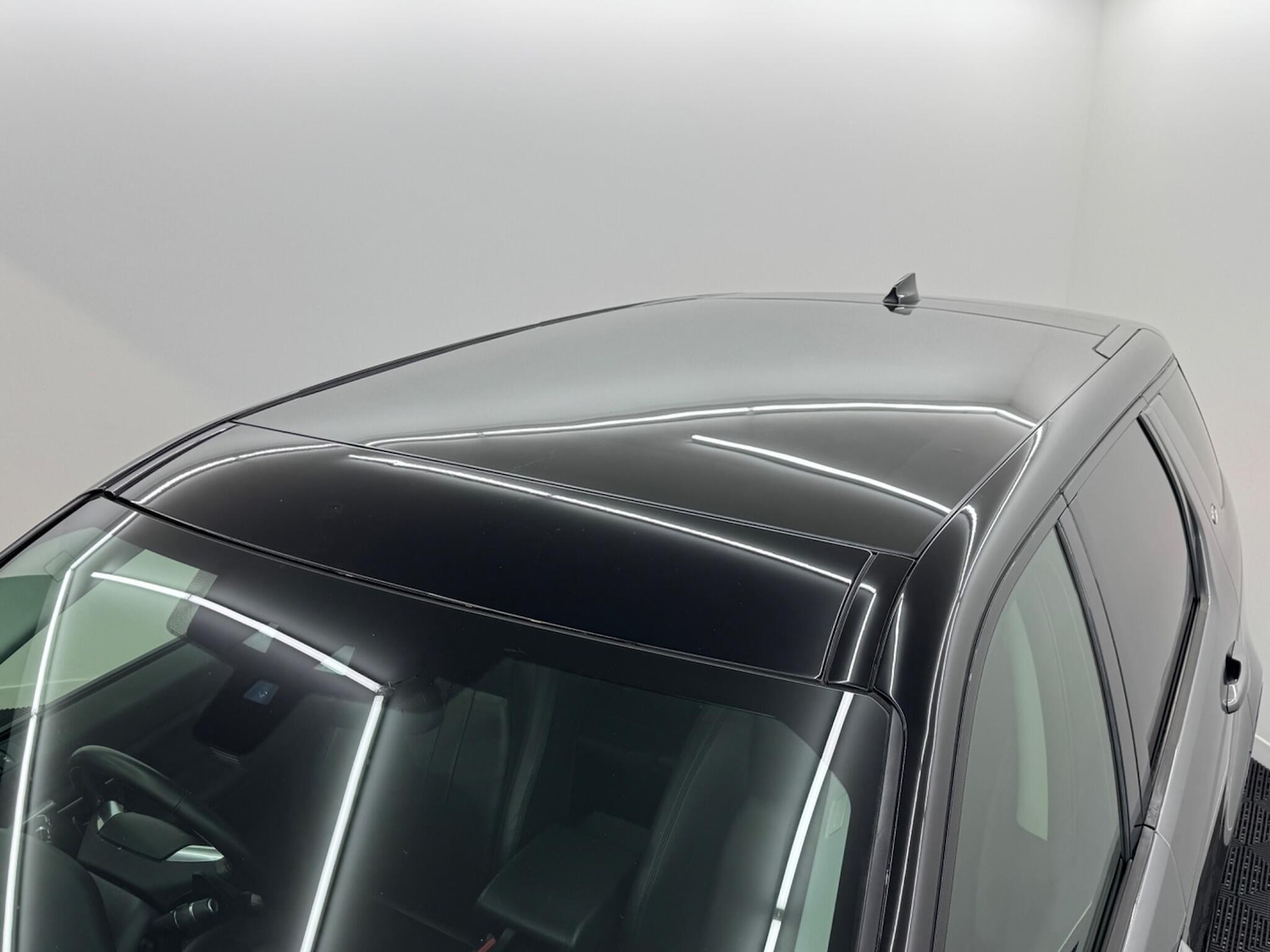 Used Land Rover Discovery Sport 2018 for sale - 76633221: Photo 60