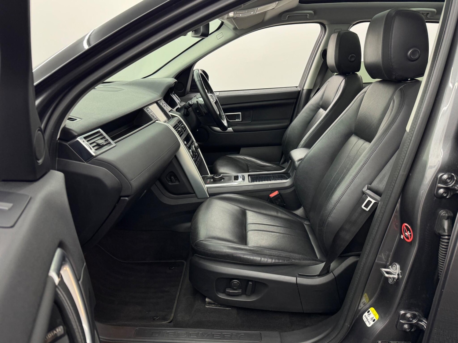 Used Land Rover Discovery Sport 2018 for sale - 76633221: Photo 62