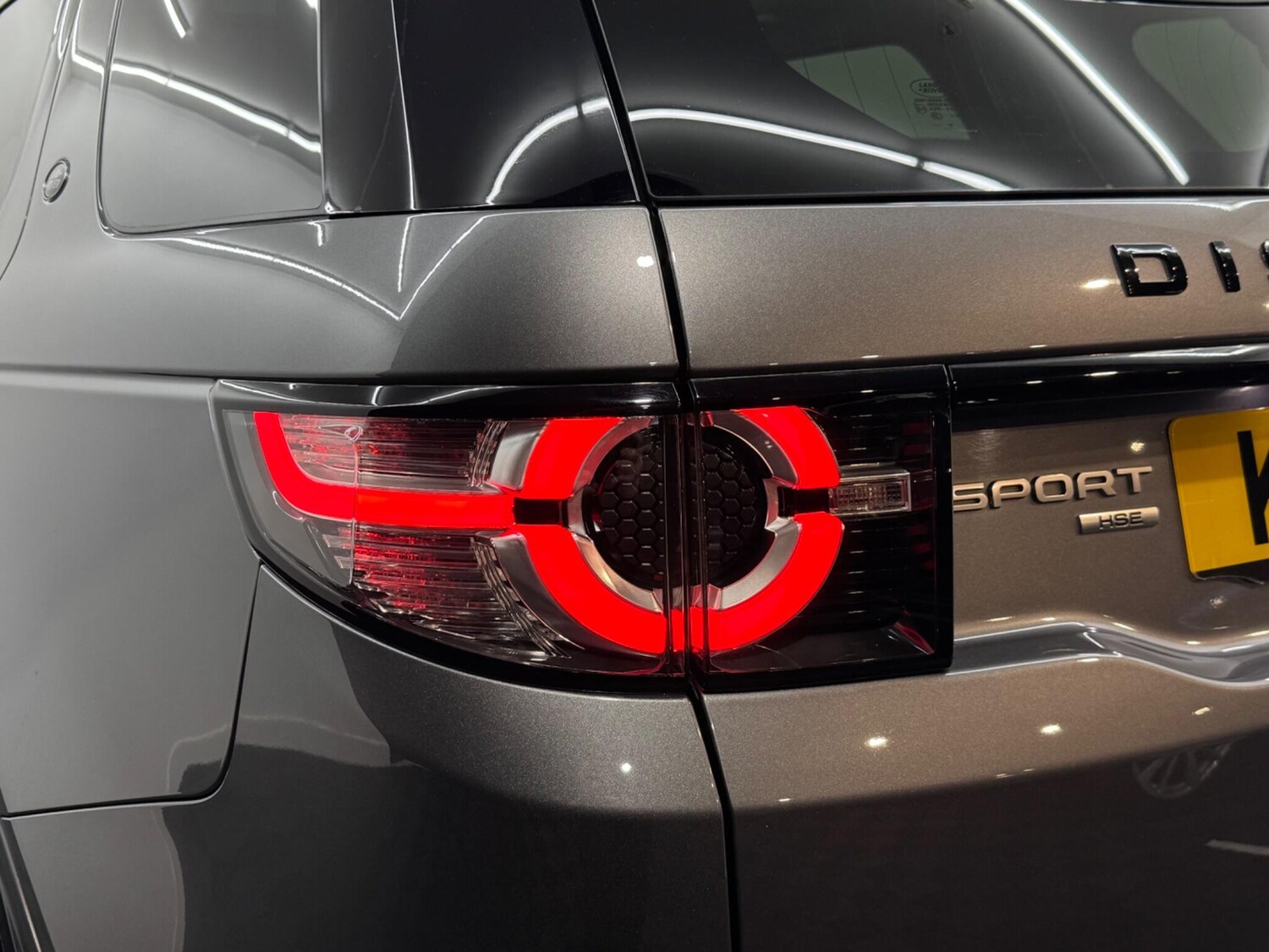 Used Land Rover Discovery Sport 2018 for sale - 76633221: Photo 66