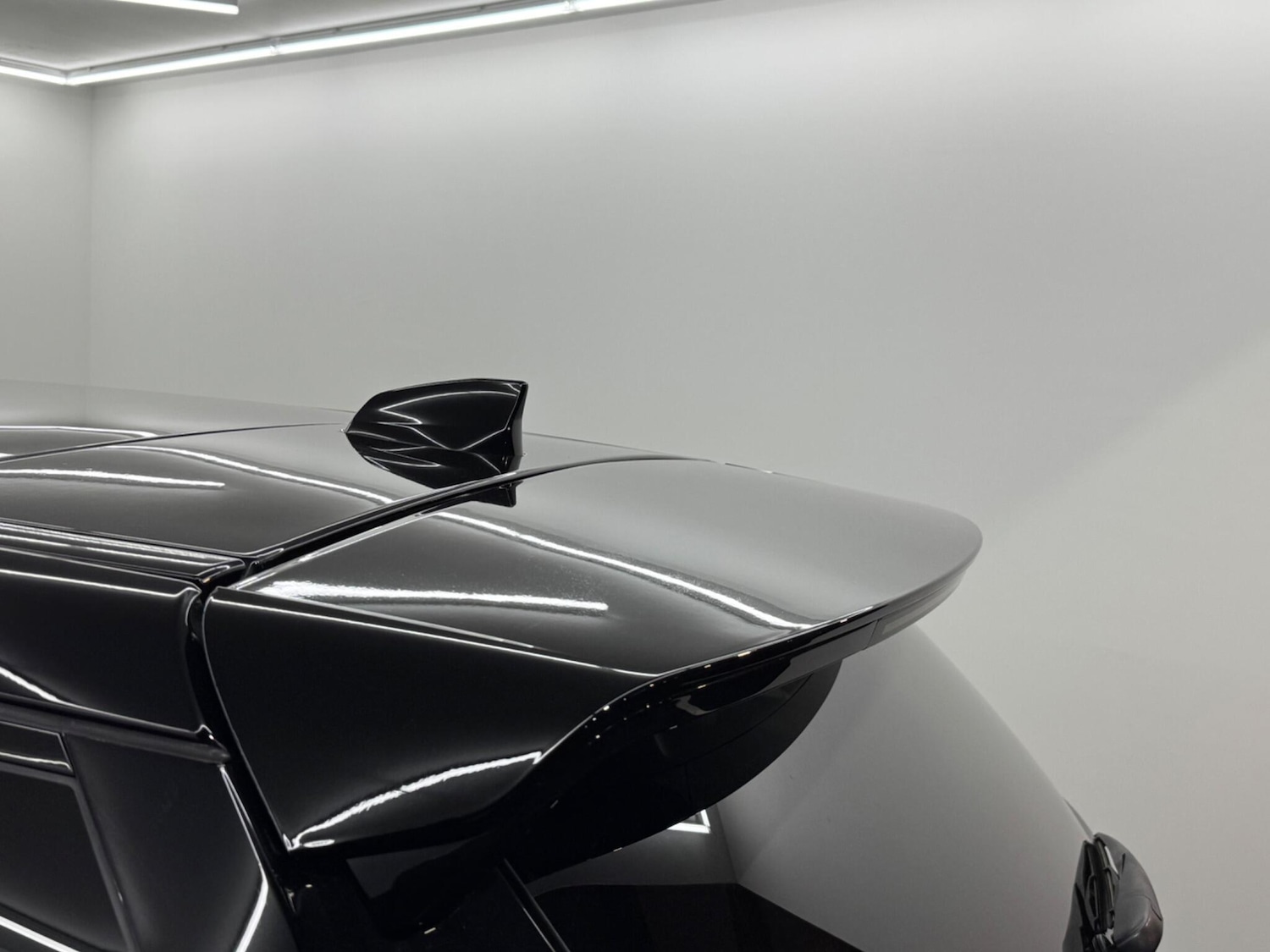 Used Land Rover Discovery Sport 2018 for sale - 76633221: Photo 79