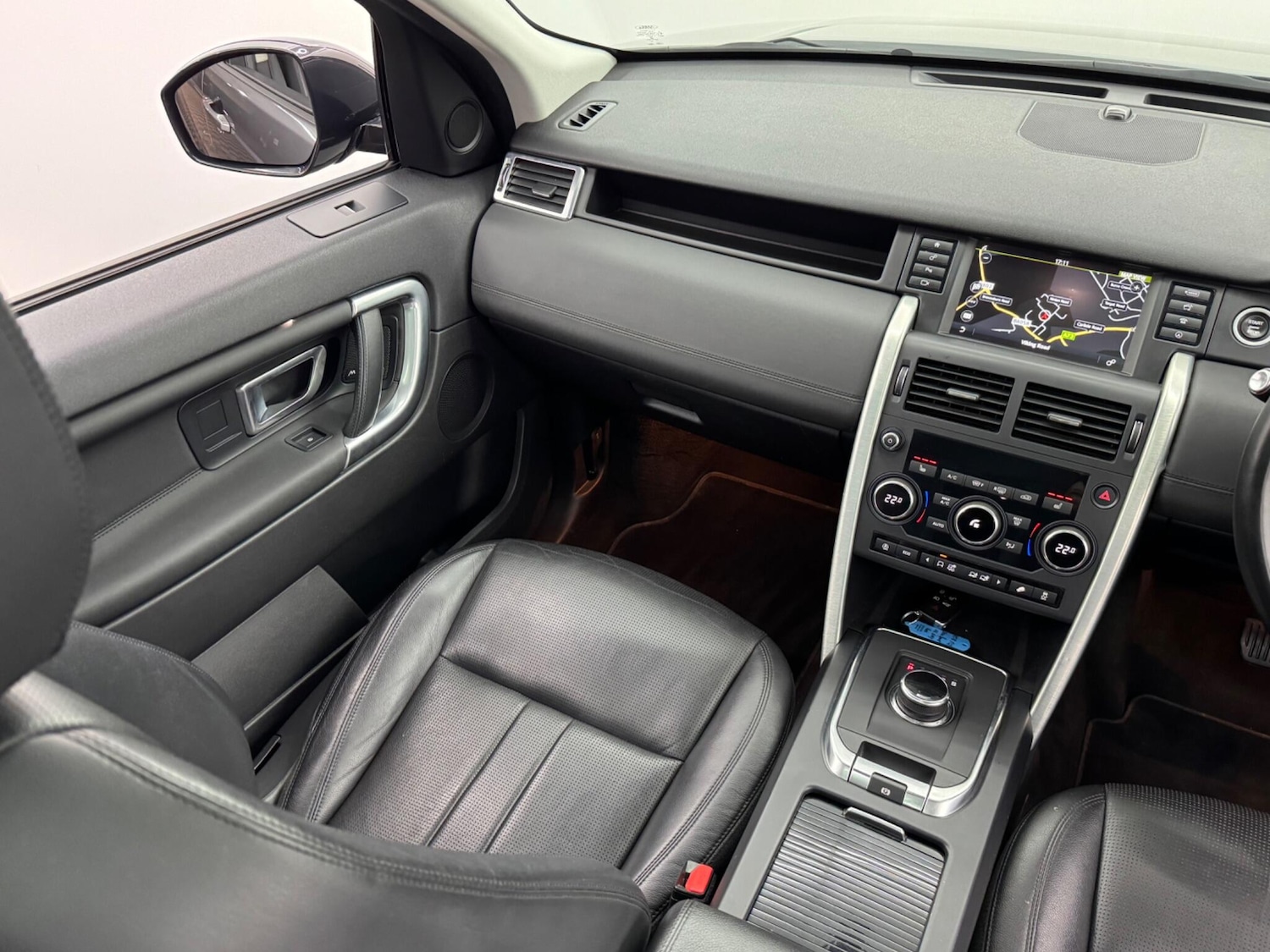 Used Land Rover Discovery Sport 2018 for sale - 76633221: Photo 81