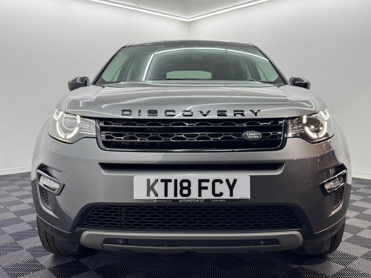 Used Land Rover Discovery Sport 2018 for sale - 76633221: Photo 9