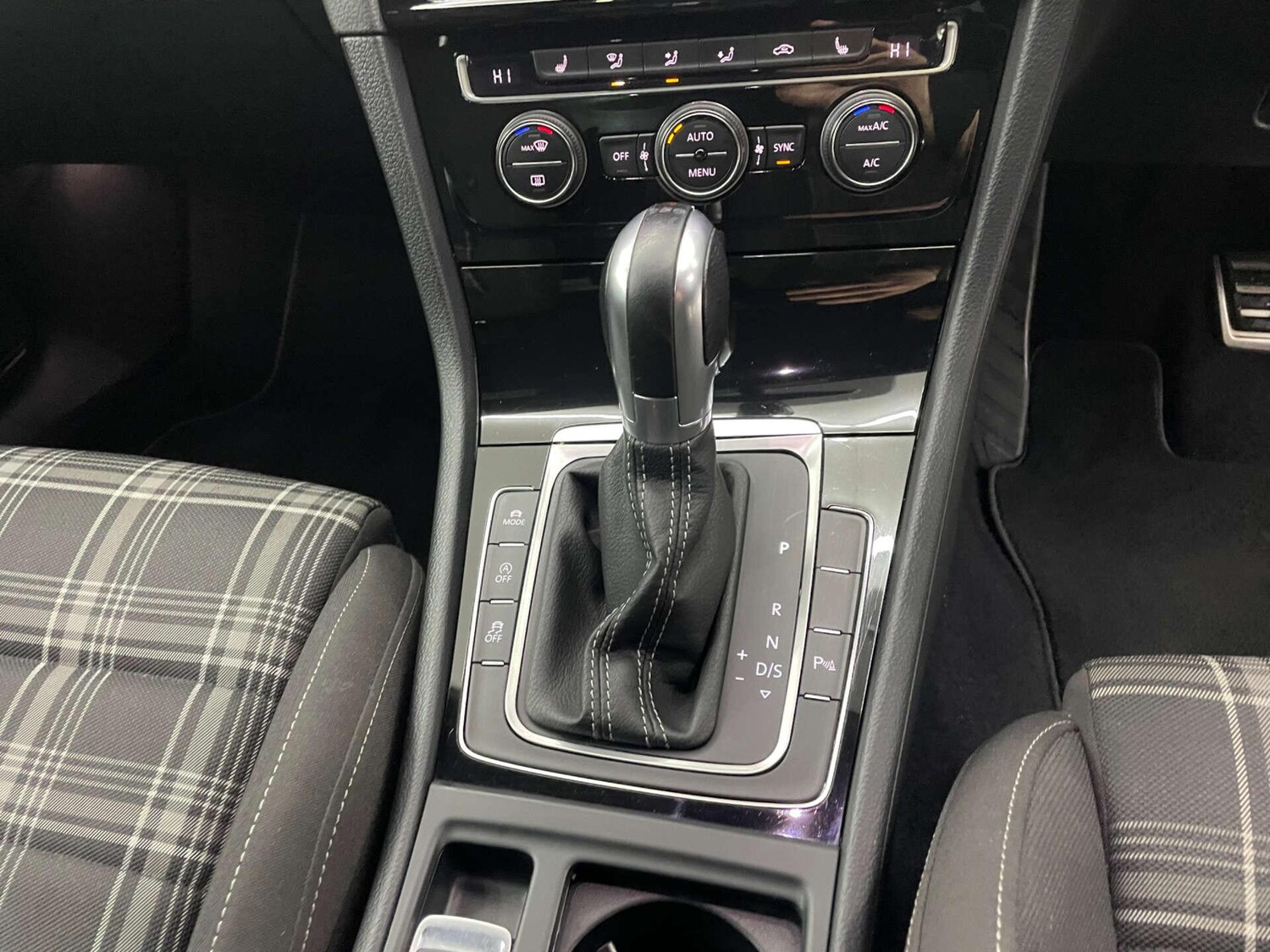 Used Volkswagen Golf for sale - 77683926: Photo 25