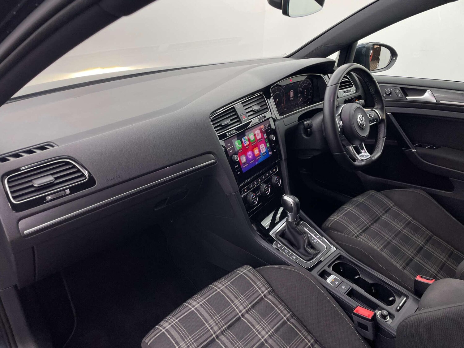 Used Volkswagen Golf for sale - 77683926: Photo 28