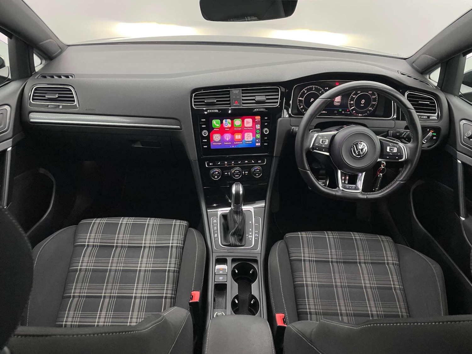 Used Volkswagen Golf for sale - 77683926: Photo 3