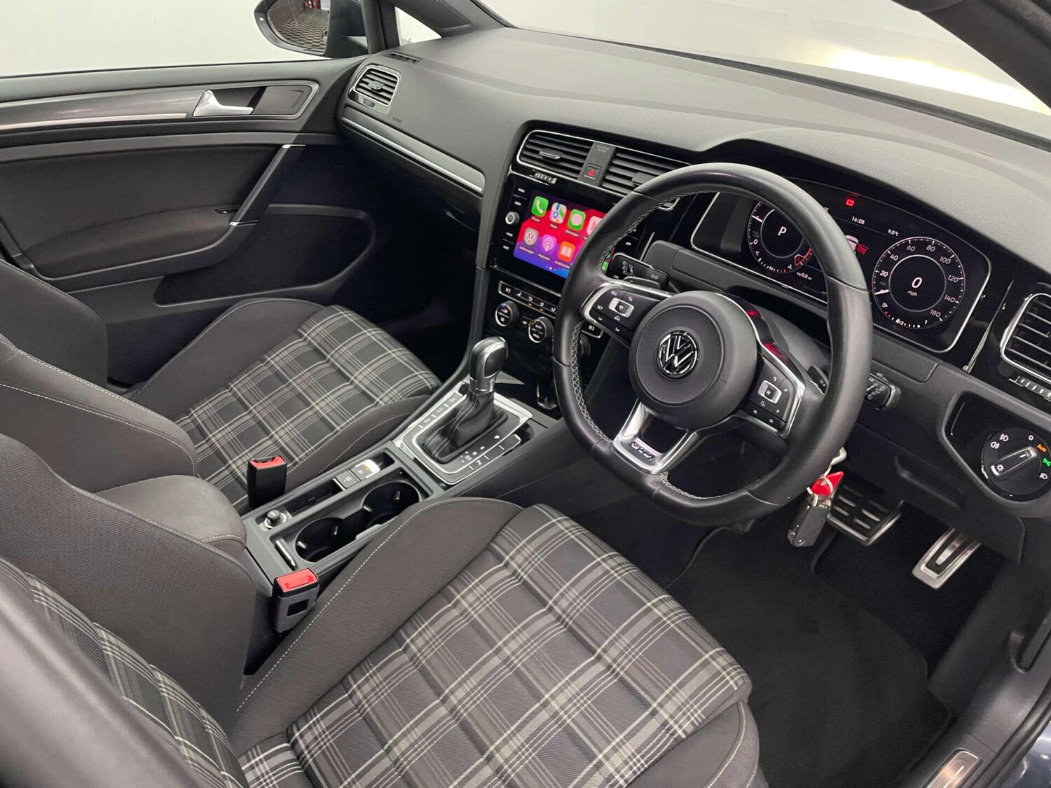 Used Volkswagen Golf for sale - 77683926: Photo 33