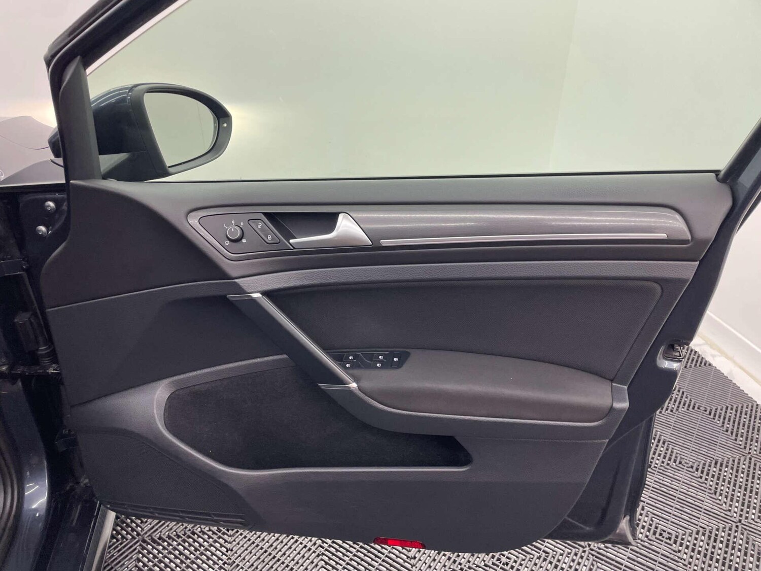 Used Volkswagen Golf for sale - 77683926: Photo 42