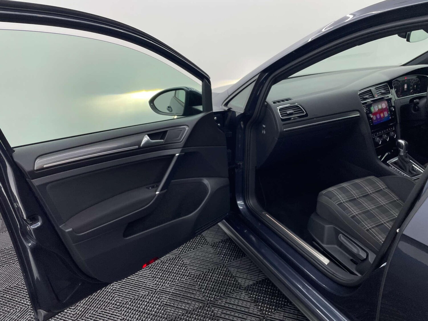 Used Volkswagen Golf for sale - 77683926: Photo 46