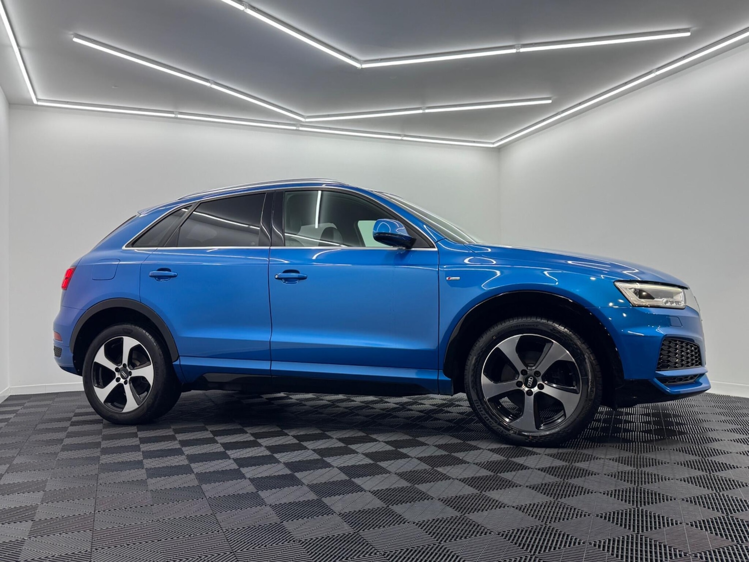 Used Audi Q3 2017 for sale - 76446523: Photo 22