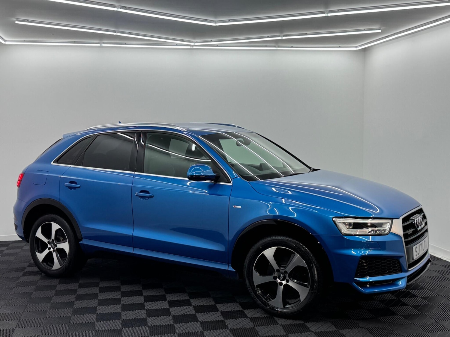 Used Audi Q3 2017 for sale - 76446523: Photo 24