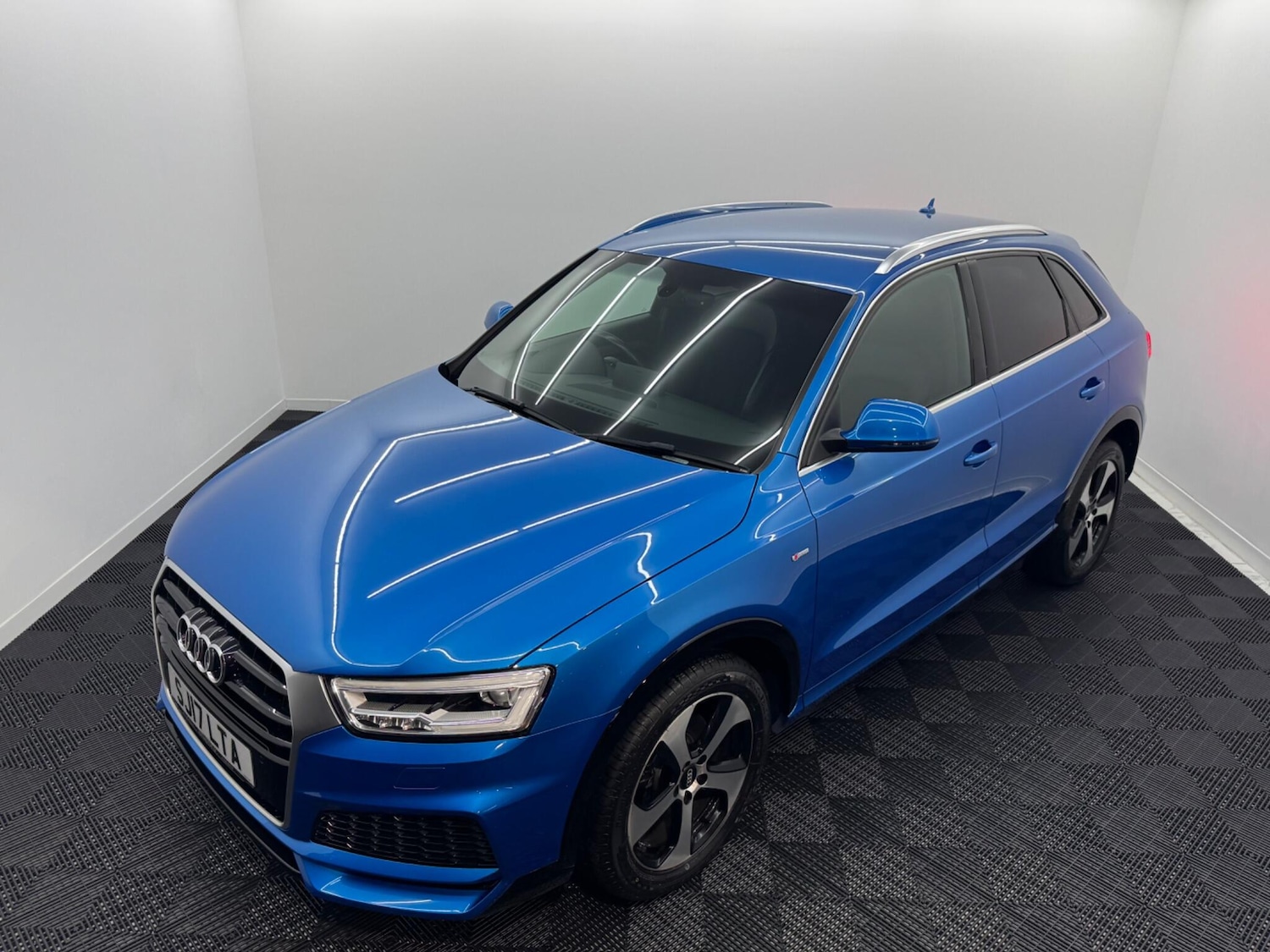 Used Audi Q3 2017 for sale - 76446523: Photo 31