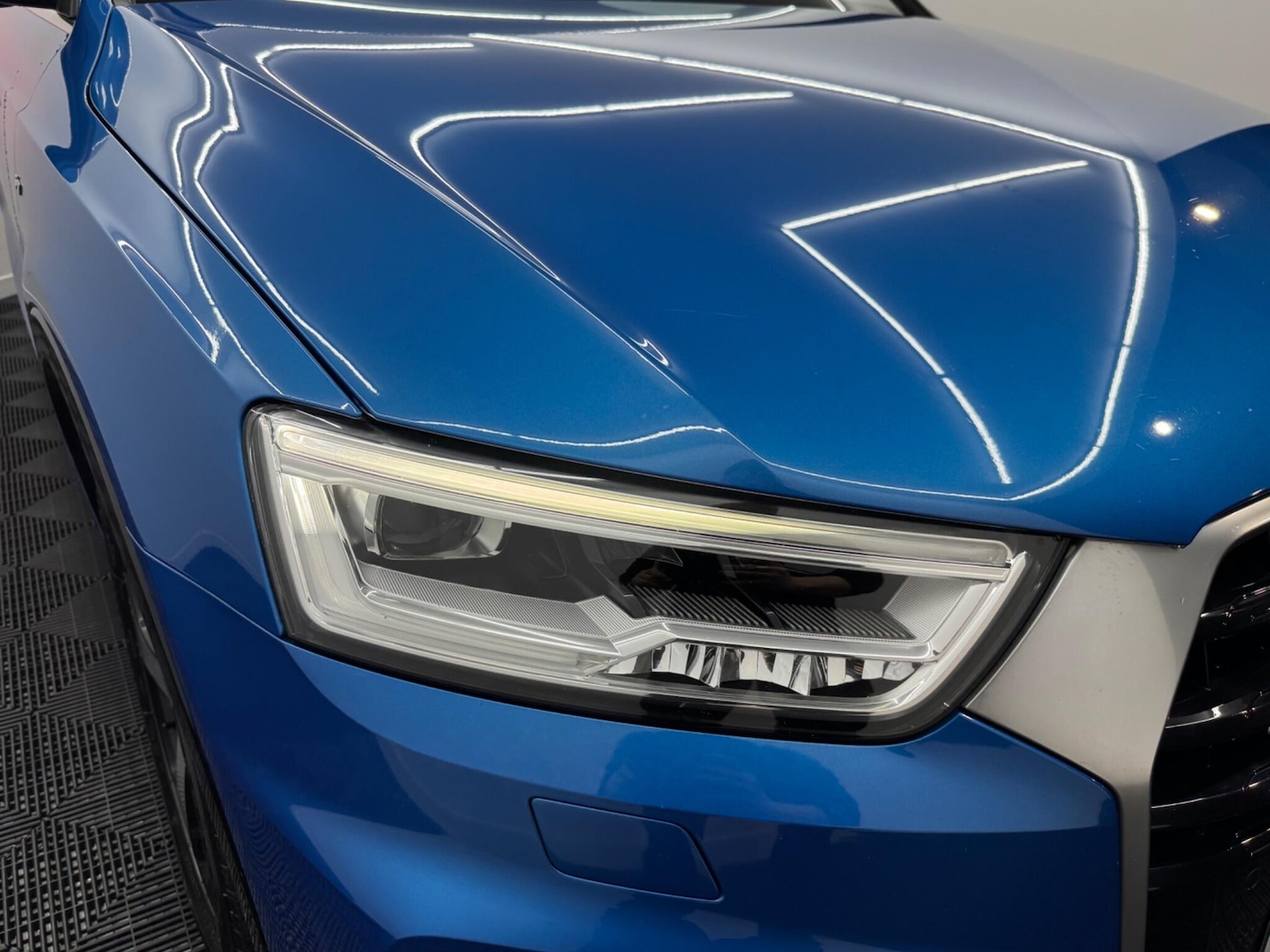 Used Audi Q3 2017 for sale - 76446523: Photo 35