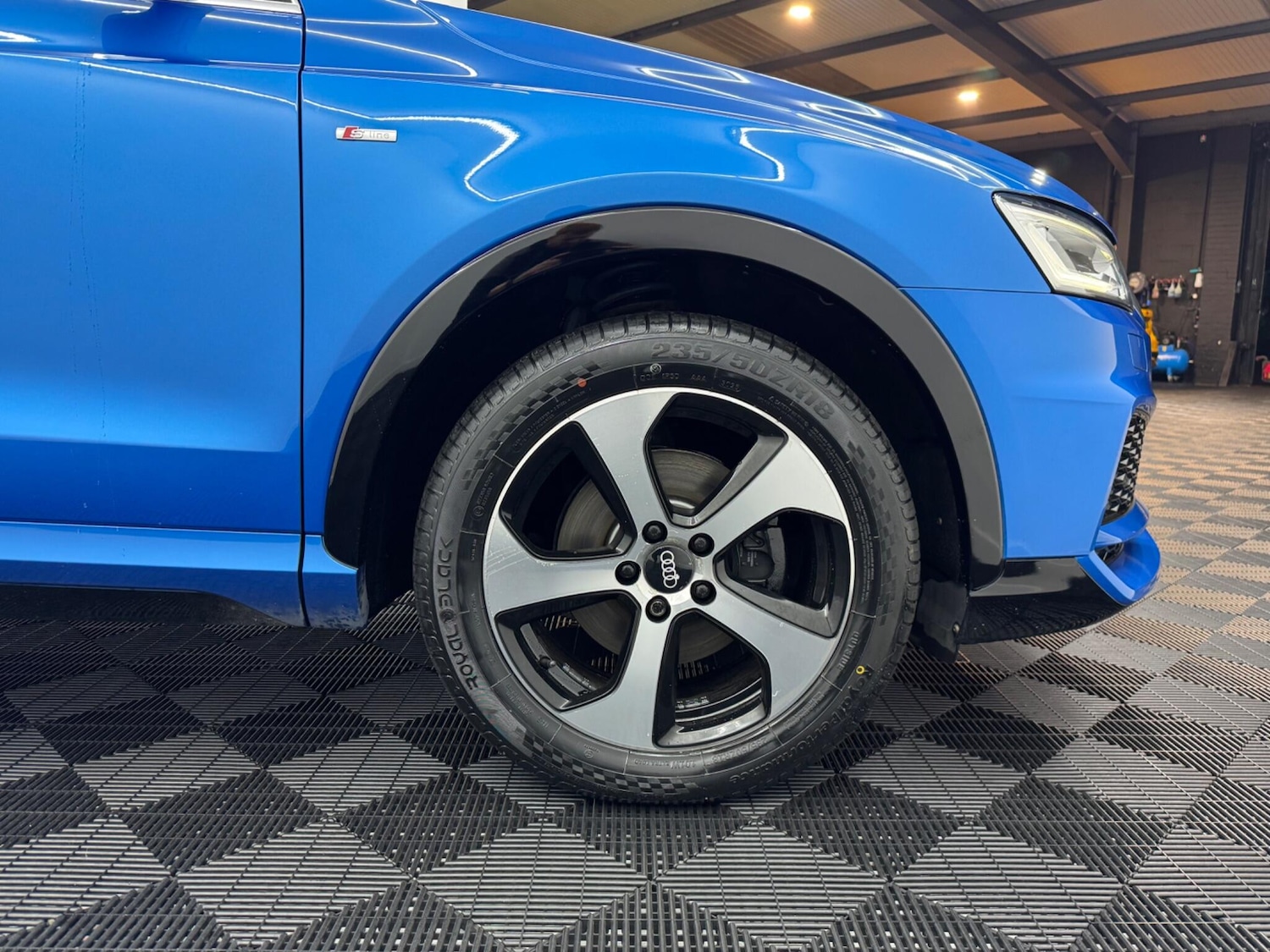 Used Audi Q3 2017 for sale - 76446523: Photo 37