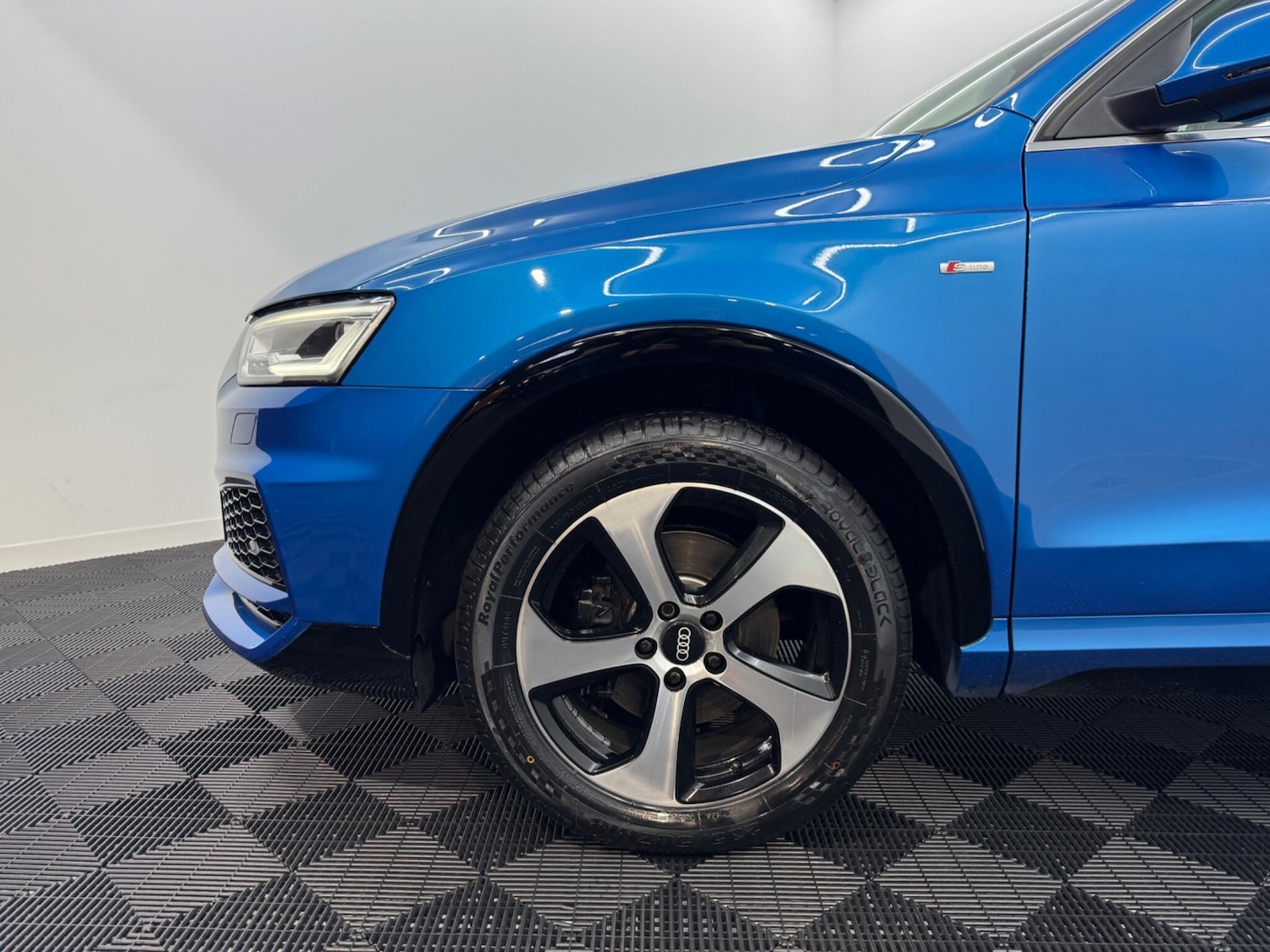 Used Audi Q3 2017 for sale - 76446523: Photo 39