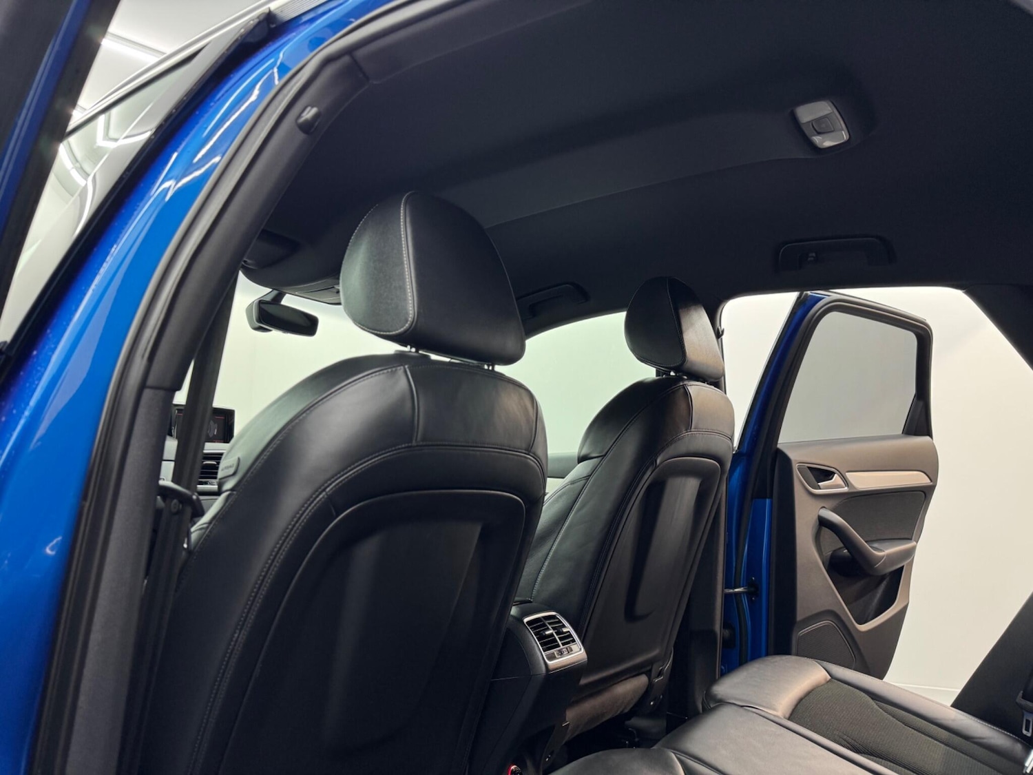 Used Audi Q3 2017 for sale - 76446523: Photo 56