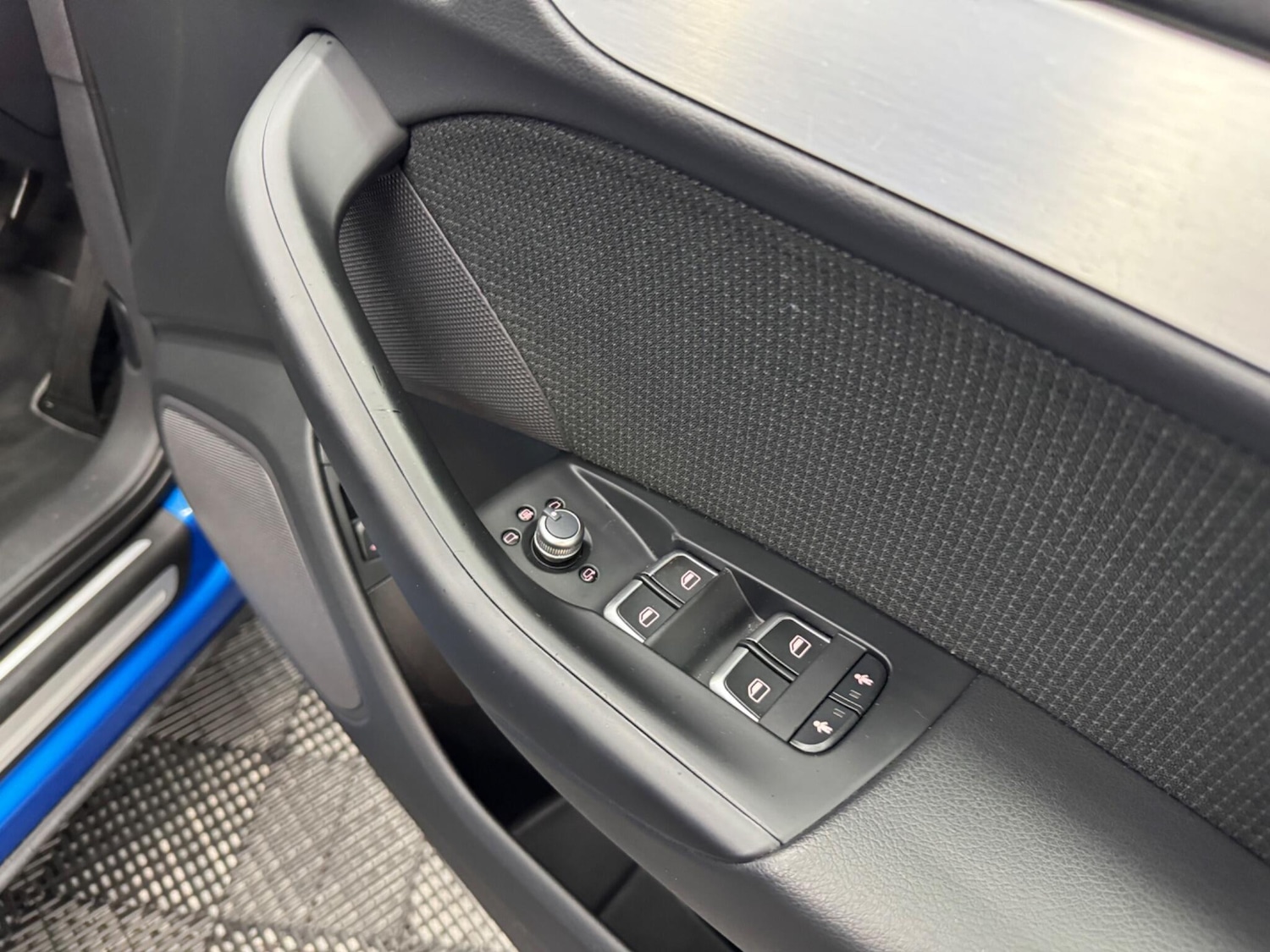 Used Audi Q3 2017 for sale - 76446523: Photo 71