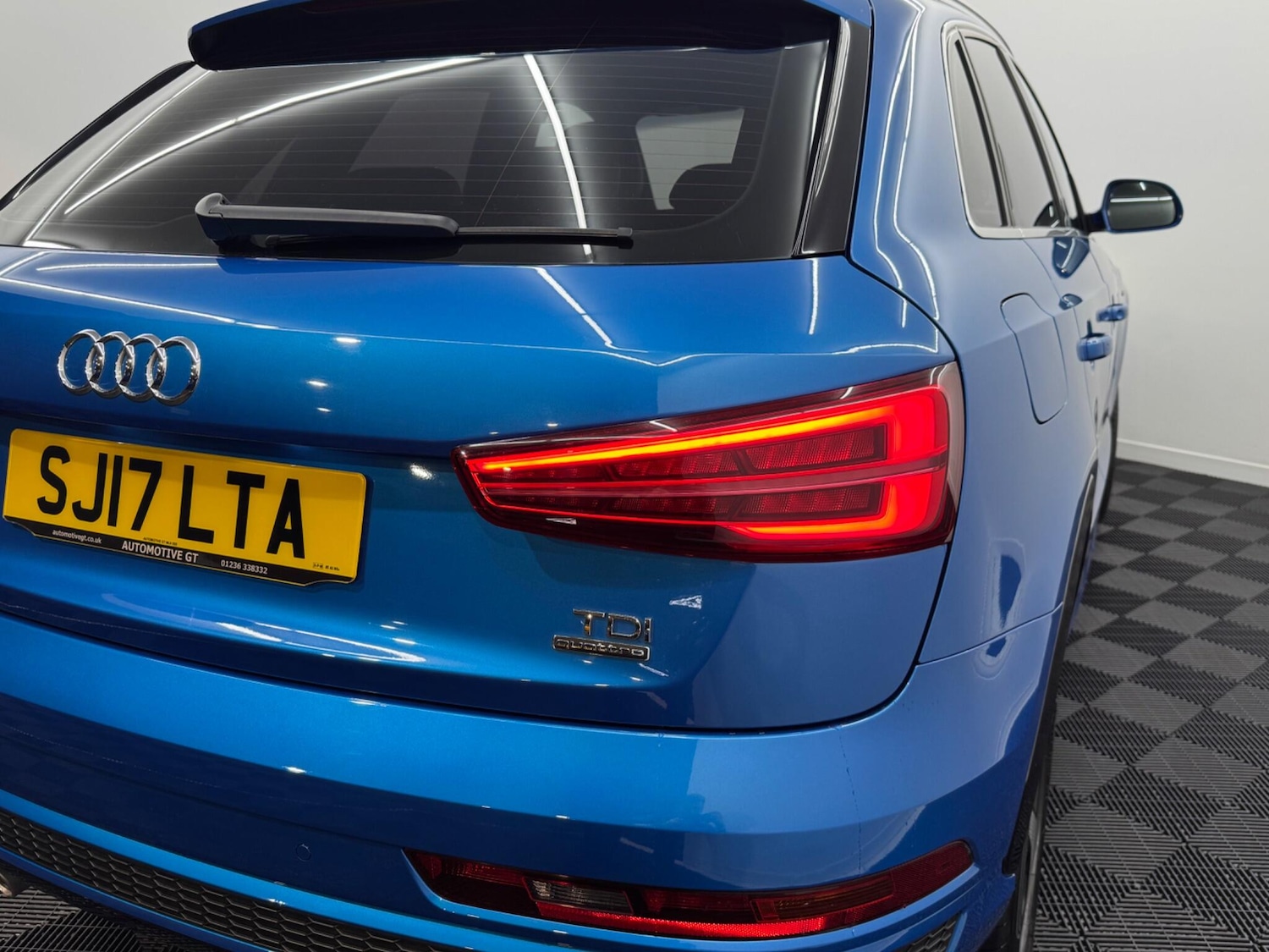 Used Audi Q3 2017 for sale - 76446523: Photo 76