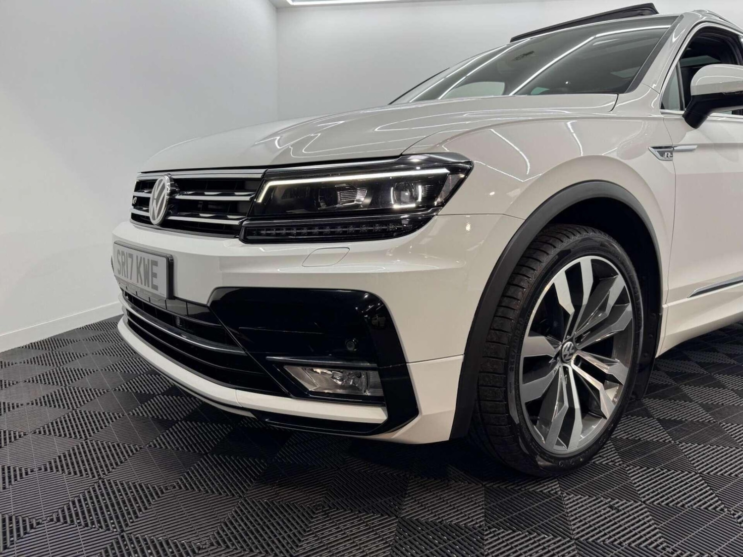 Used Volkswagen Tiguan 2017 for sale - 77783112: Photo 22