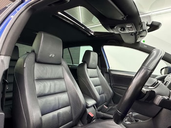 Used Volkswagen Golf 2010 for sale - 77844609: Photo