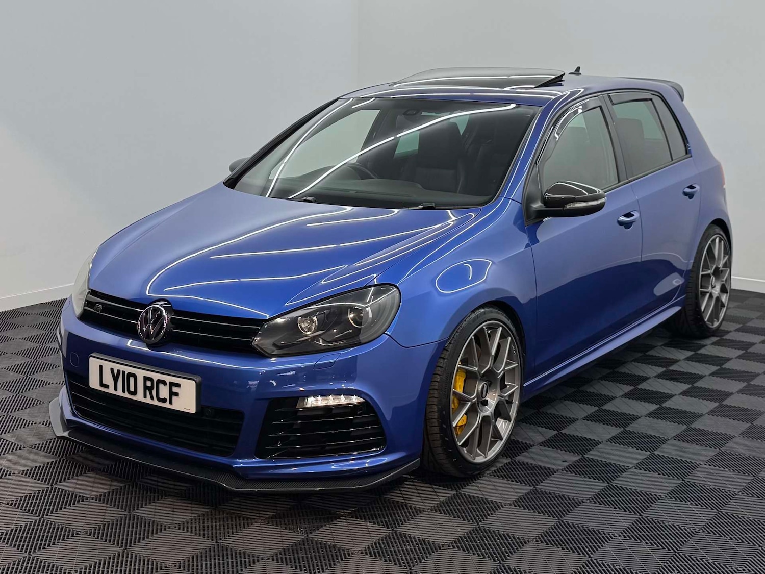 Used Volkswagen Golf 2010 for sale - 77844609: Photo 4