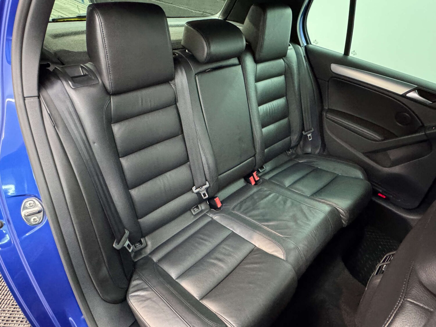 Used Volkswagen Golf 2010 for sale - 77844609: Photo 40