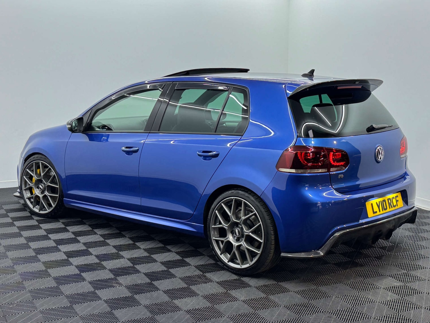 Used Volkswagen Golf 2010 for sale - 77844609: Photo 6