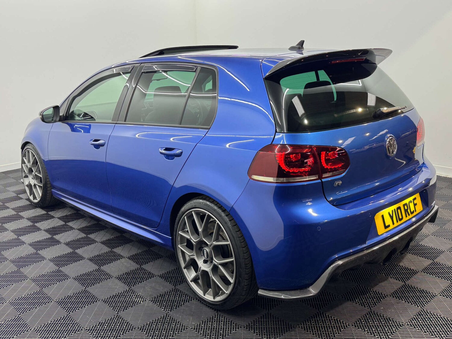 Used Volkswagen Golf 2010 for sale - 77844609: Photo 64