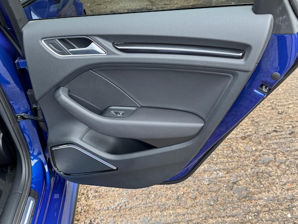 Used Audi S3 2015 for sale - 76327117: Photo 70