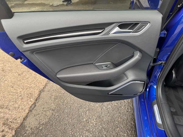 Used Audi S3 2015 for sale - 76327117: Photo 79