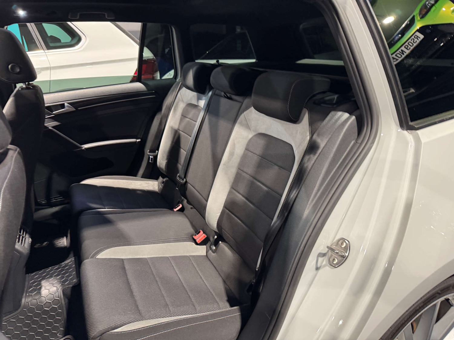 Used Volkswagen Golf 2016 for sale - 77844616: Photo 35