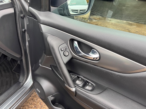 Used Nissan Qashqai 2018 for sale - 76259581: Photo 52