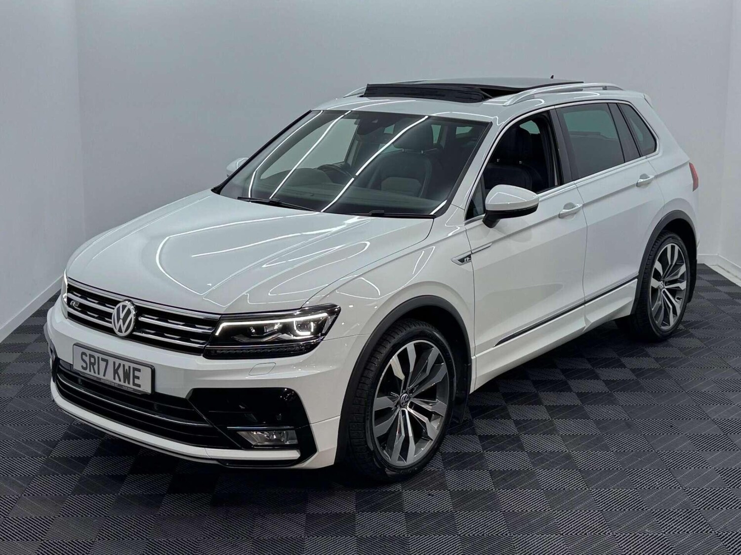 Used Volkswagen Tiguan for sale - 77823588: Photo 31