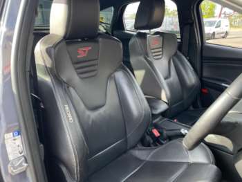 Used Ford Focus 2015 for sale - 74713734: Photo