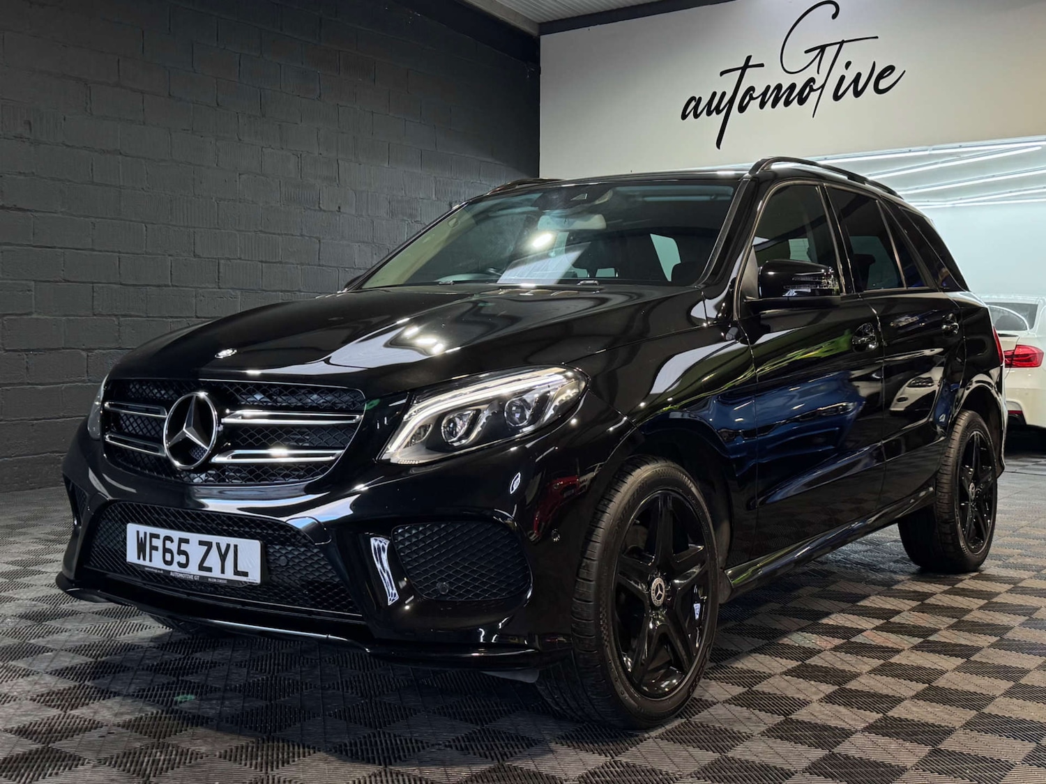 Used Mercedes-Benz GLE 2015 for sale - 77893506: Photo 1
