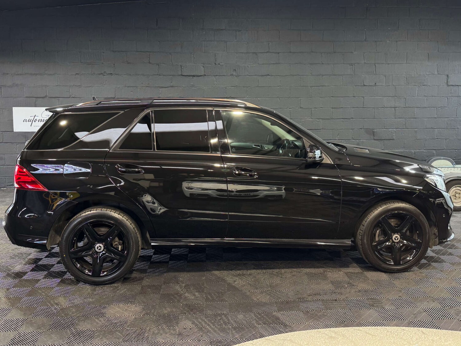 Used Mercedes-Benz GLE 2015 for sale - 77893506: Photo 12